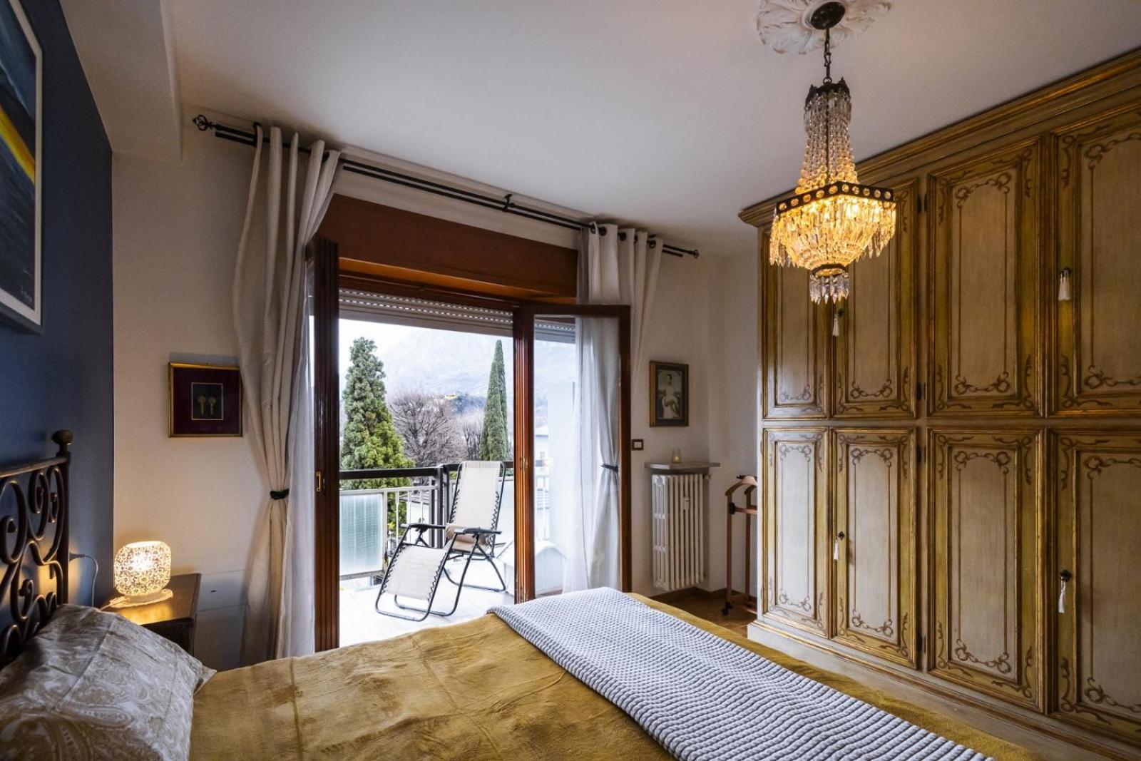 Апартаменти Big Deluxe Apts Italian Style Lake&Terrace Лекко Екстер'єр фото